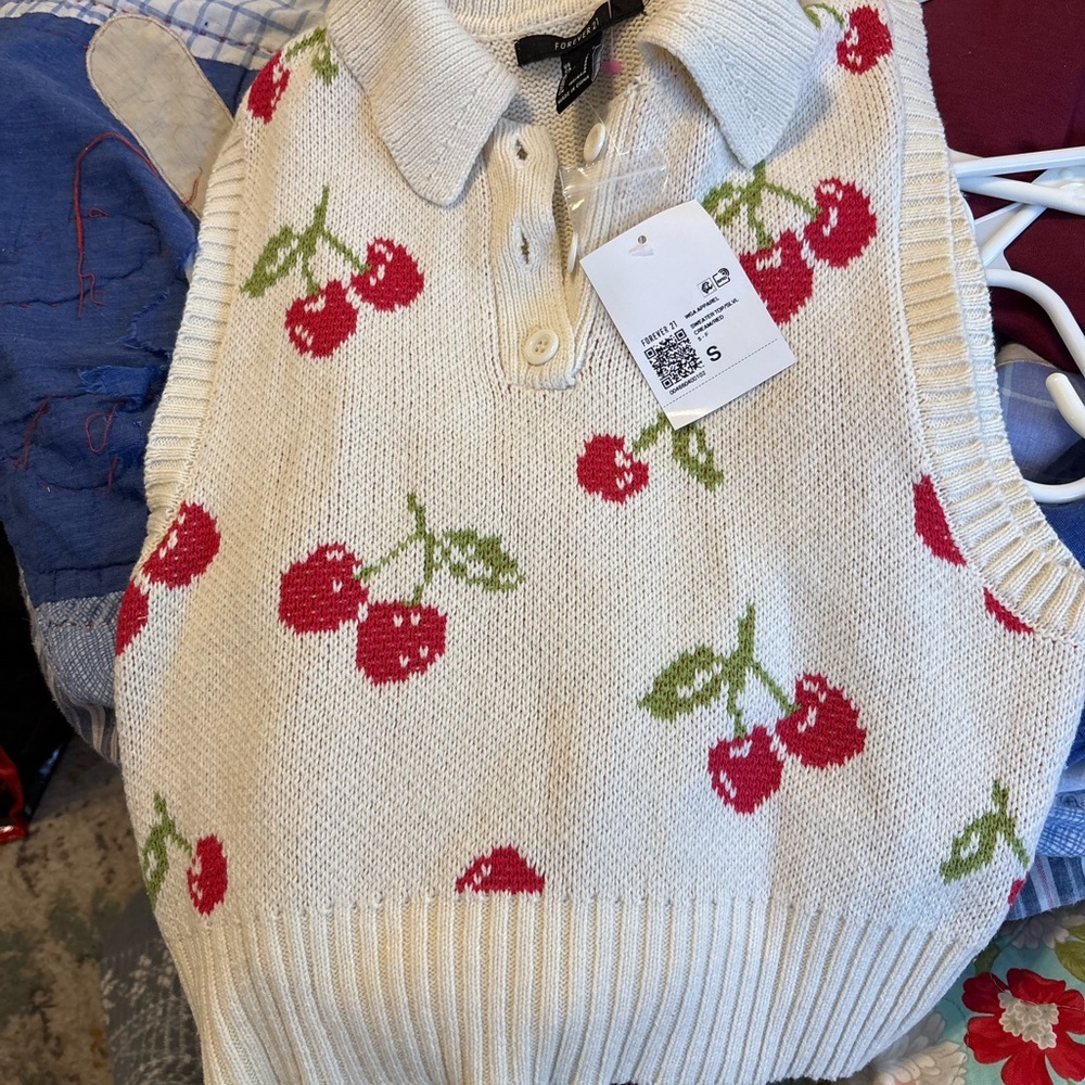 Forever 21 Cream Cherry Tank Top
